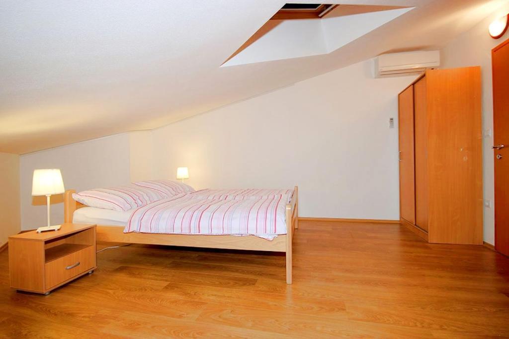 Istriensonne - Apartments Veruda Mit Grillterrasse Pula Luaran gambar